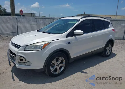 2013 Ford Escape Se z USA, uszkodzony, nr VIN 1FMCU9G93DUD51408